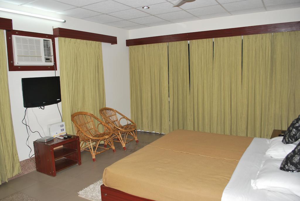 Hotel Panchwati Bilaspur  Rom bilde